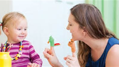 7 خطوات تساعدك على تنمية ذكاء ومهارات طفلك