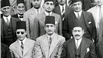 صحف المعارضة تطالب بتقديم «العقاد» للمحاكمة