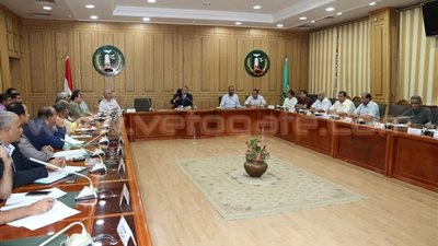 بالصور.. بدء تفعيل منظومة النظافة بأشمون