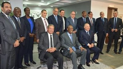 وزير الرياضة يهنئ اتحاد الكرة الجديد ويلتقي عيسى حياتو