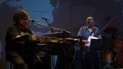 «أندروميدا» تتألق بالروك في ساقية الصاوي (صور)