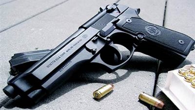 حبس قهوجى لاتهامه بحيازة سلاح نارى بالمرج