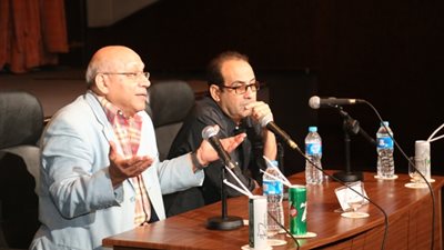 بالصور.. بدء ندوة الفنانة فاتن حمامة بحضور سمير سيف ويحيى زكريا