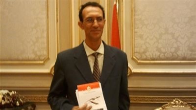 مخاوف لدى المعلمين من تهريب أعضاء الجماعة الإرهابية أموال النقابة