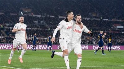 يوفنتوس يفوز على روما 1/2 وينفرد بصدارة الدوري الإيطالي