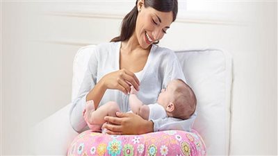 هل إرضاع الطفل ينقض الوضوء؟