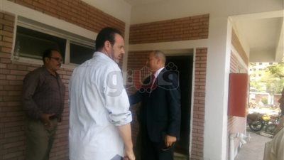نائب محافظ القاهرة يتفقد حى المرج (صور)