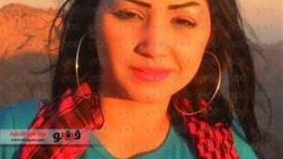 بالفيديو.. إرهابيو الإخوان يعتدون على مراسلة 