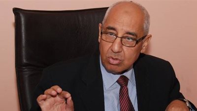 اتحاد الغرف التجارية يطالب بإنشاء هيئة عليا لصناعة الدواء