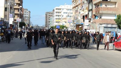 انتشار مكثف لقوات الأمن لملاحقة أنصار 