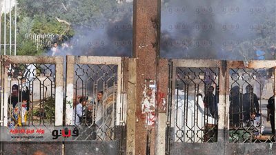 بالصور.. قوات الأمن تطلق الخرطوش على طلاب الجماعة الإرهابية بـ