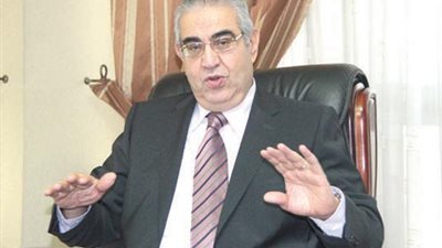 المنزلاوي: تصالح الضرائب مع الممولين يعطي انطباعًا عن تحسن الأوضاع