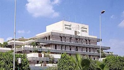 بالفيديو.. أمين الشرطة المصاب بالرأس يغادر مستشفى الهرم بعد تلقي العلاج