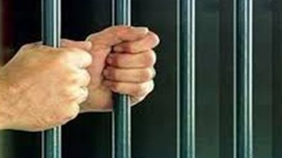 تجديد حبس مسجل خطر أشعل النار بشقة طباخ في بولاق الدكرور