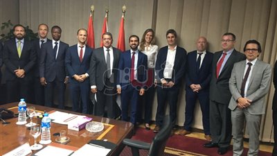 وزير المالية يلتقي وفدا استثماريا أوروبيا يدير أصولا بقيمة تريليون دولار