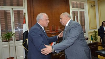 محافظ الجيزة الجديد يستقبل مدير الأمن لتقديم التهنئة
