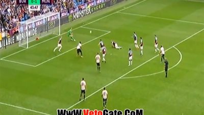 لوكاكو يقود مانشستر يونايتد للفوز على بيرنلي بهدفين (فيديو)