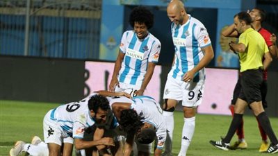 «بيراميدز» يتعادل مع «سموحة» 1/1