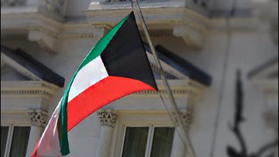 اللجنة القنصلية الكويتية المصرية تناقش إقامات العاملين