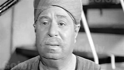 دمعت عين عبد الناصر حين شاهد حسين رياض فى 