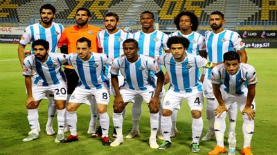 بيراميدز يمنح لاعبيه مكافأة «10 آلاف جنيه» رغم التعادل مع سموحة