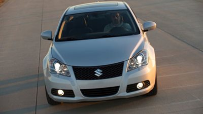 جمارك السيارة «سوزوكي كيزاشي» الواردة من السعودية