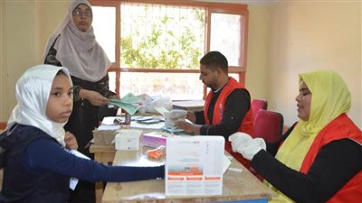 فحص 1.7 مليون طالب بالصف الأول الإعدادي ضد فيروس سي