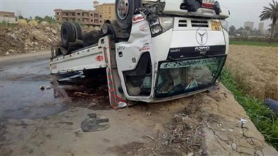 إصابة 8 مواطنين في حادث انقلاب سيارة بالبحيرة