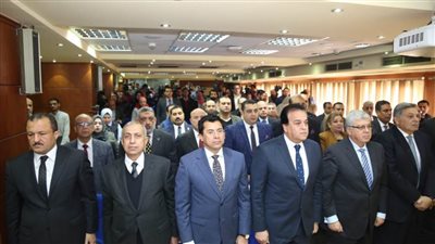 تفاصيل مؤتمر الإعلان عن تنظيم بطولتي العالم للجامعات في الإسكواش واليد | صور