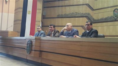 نائب رئيس اتحاد العمال: قانون قطاع الأعمال مليء بالفجوات