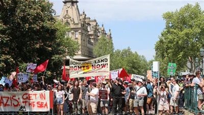 مواجهات بين مئات المؤيدين والمعارضين لبناء مسجد في أستراليا