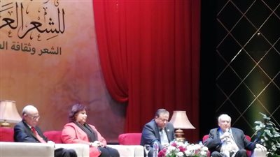 100 شاعر في افتتاح ملتقى القاهرة الدولي للشعر العربي | صور