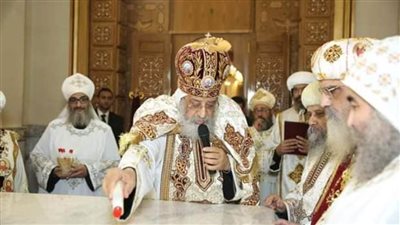 البابا تواضروس يدشن كنيستي العذراء ومارجرجس بمطرانية سوهاج