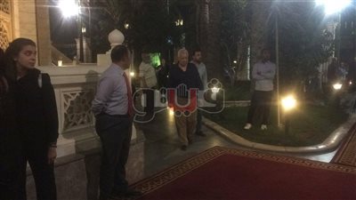 بالفيديو والصور.. مرتضى منصور وشوبير ومبروك في عزاء زوجة مصطفى عبده