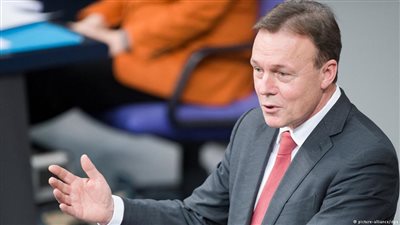 سياسي ألماني يدعو لمراقبة حزب «البديل» من قبل هيئة حماية الدستور