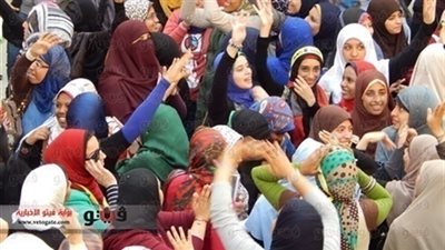 كر وفر بين طالبات 