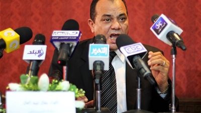 رقيب شرطة يرفض رشوة 10 آلاف جنيه لتهريب إخوانى