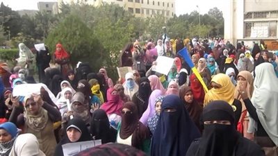 القبض على 4 طالبات منتميات للجماعة الإرهابية بـ