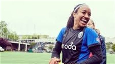 مورايا بولوك لاعبة «سياتيل رين» تعلن اعتزالها