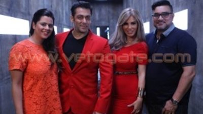 الهندي «سلمان خان» يغازل «نيكول سابا»