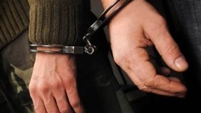 ضبط عاطل بحوزته 11 كيلو مواد مخدرة في قنا