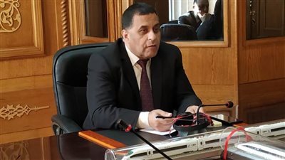 زيارة مفاجئة من رئيس هيئة السكة الحديد لورش الصيانة