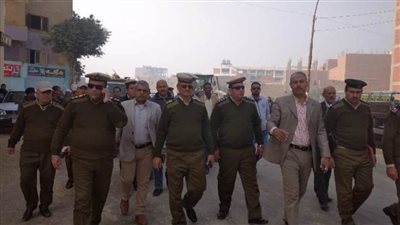 حملة مكبرة لرفع الإشغالات وتسيير المرور بشوارع إهناسيا في بني سويف | صور