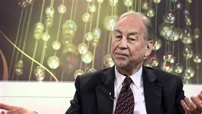 مراد هوفمان.. رحل من دافع عن الإسلام فى الغرب بخبرة الدبلوماسية والحرب