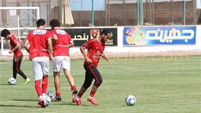 الأهلي ينهي مرانه الصباحي بضربات الجزاء