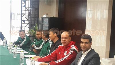 بالصور.. المنتخب الأوليمبي بالزي الأبيض أمام نظيره الصيني