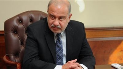 اليوم.. شريف إسماعيل يلتقي وفد الشركات الفرنسية بـ«الاستثمار»