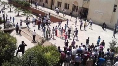 أولياء أمور يعتدون على مديرة مدرسة ومعلمين في بني سويف
