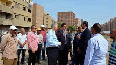 محافظ القليوبية يخصص زيارة شهرية للخصوص ويعد بتطوير المستشفى