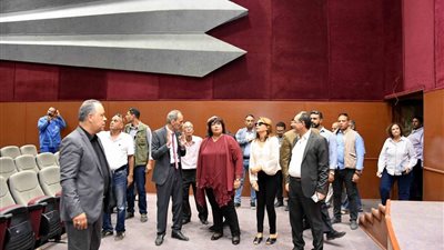 وزيرة الثقافة تتفقد مبنى معهد السينما الجديد بأكاديمية الفنون